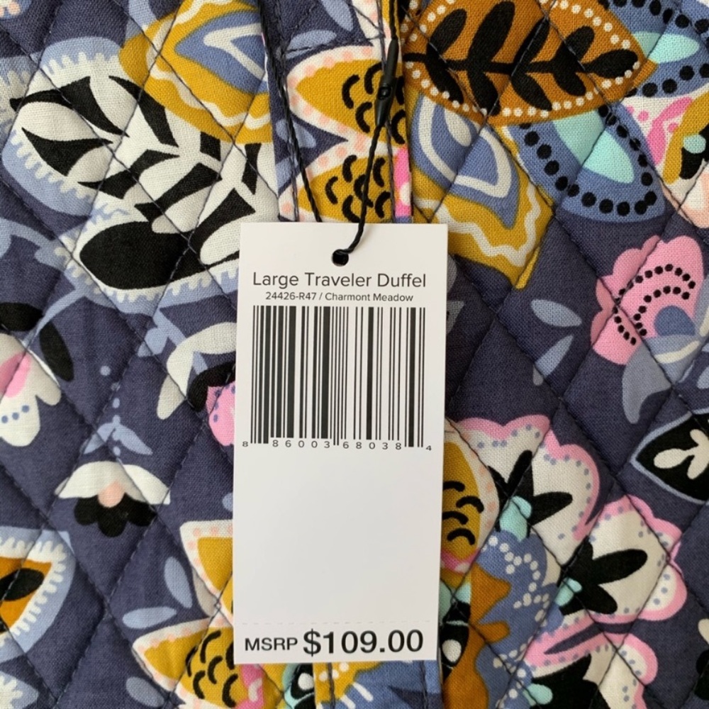 NWT Vera Bradley Large Duffel charmont meadow - Picture 5 of 7